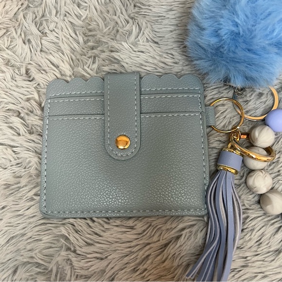 Blue Cardholder with Keychain - Picture 4 of 5